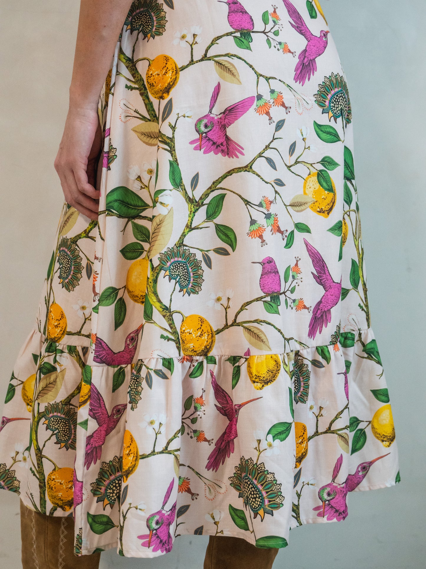 'AURORA' DRESS IN LEMON GROVE