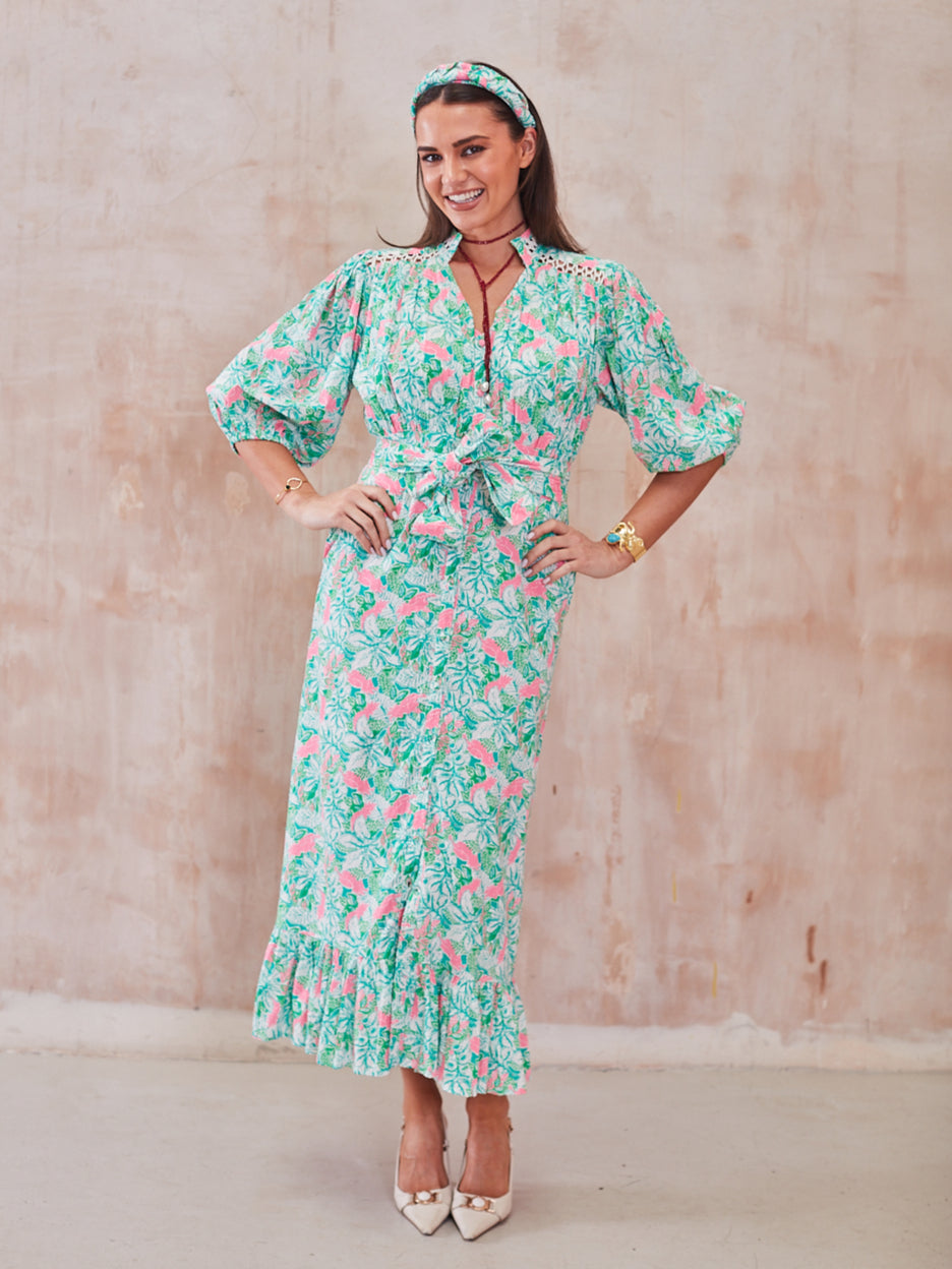 'FOLLOW YOUR HEART' DRESS IN PINK PARROT