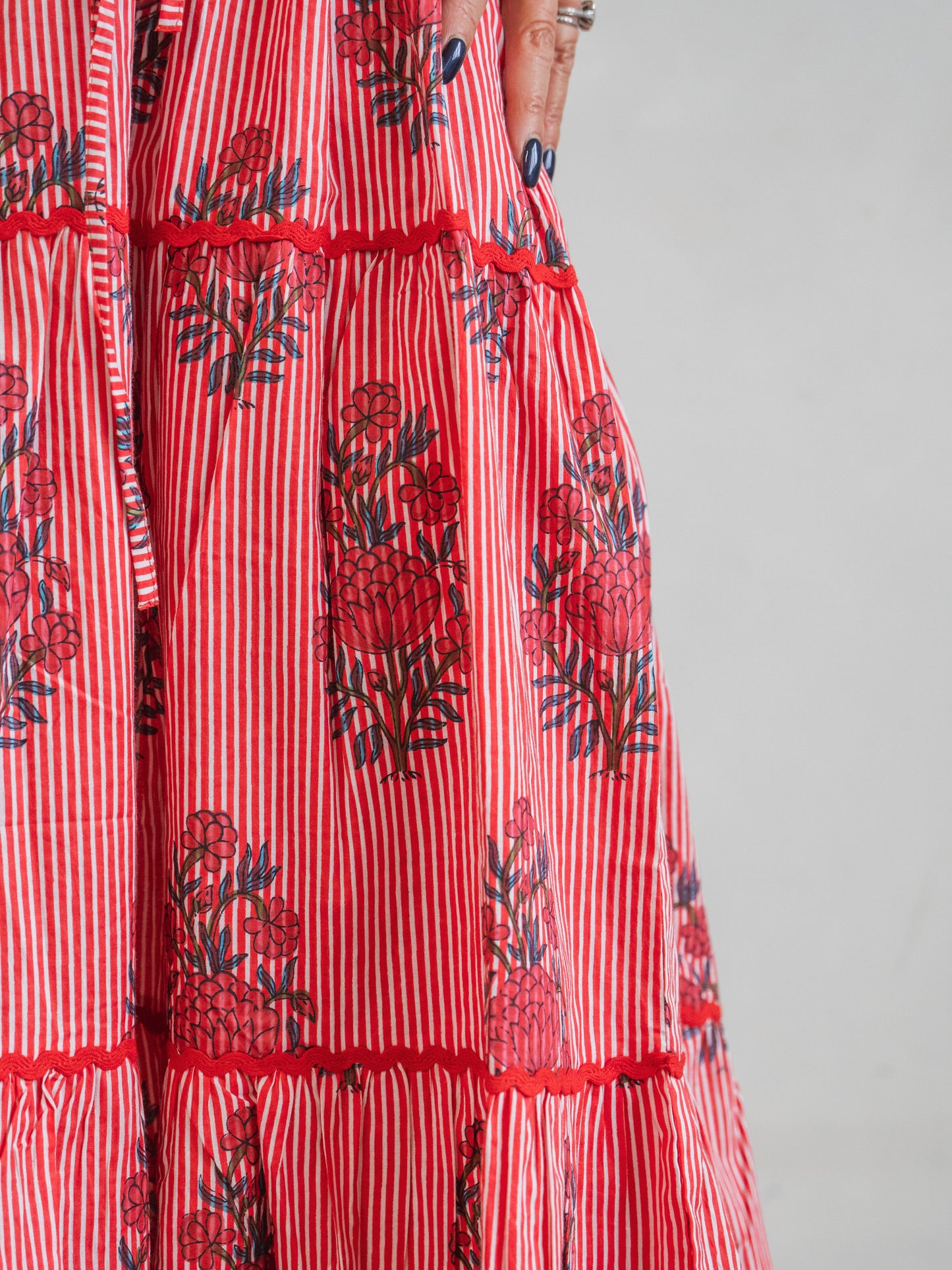 'GRACE' DRESS IN STRIPEY RED GARLAND