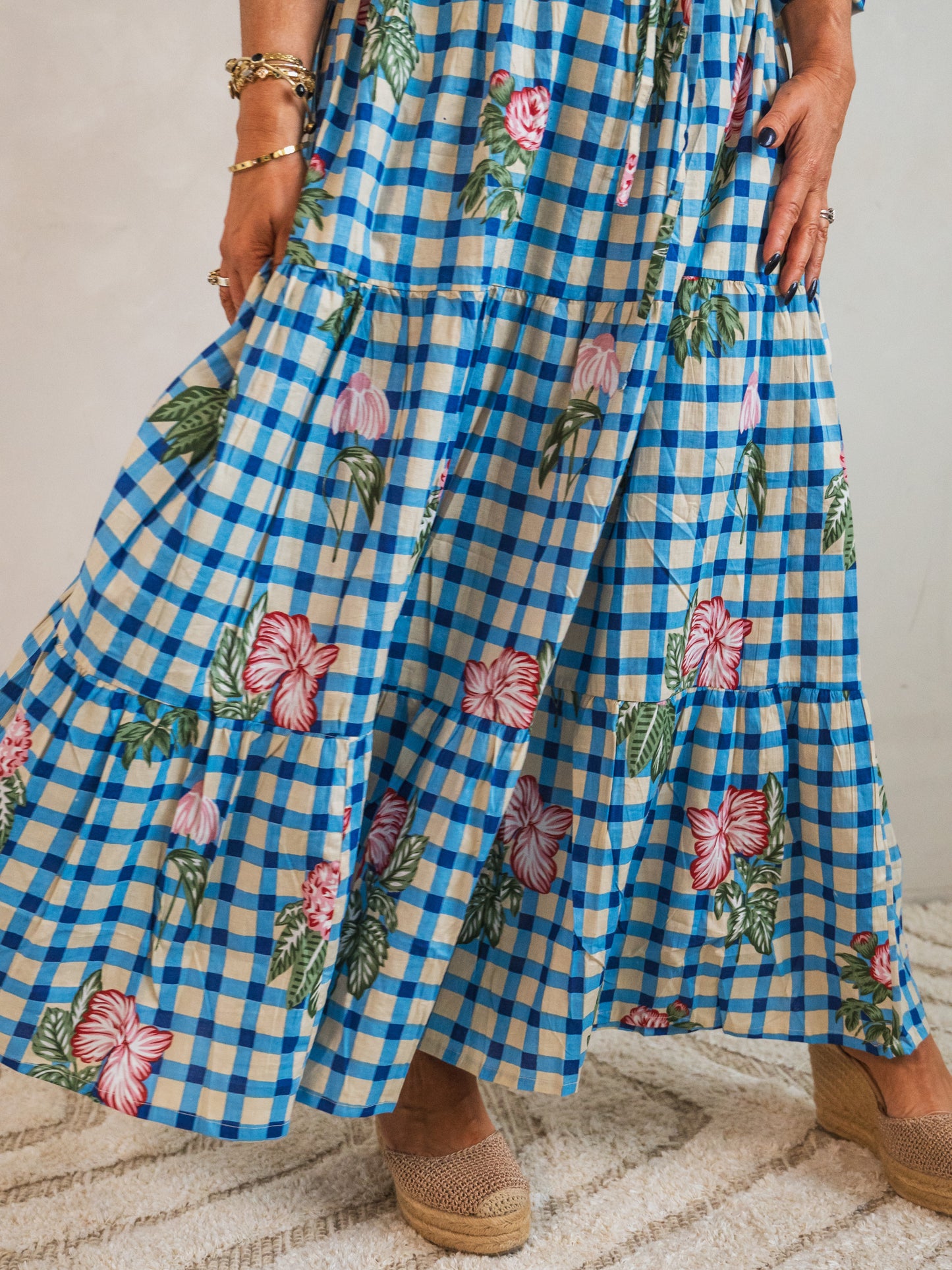 'HONOUR' DRESS IN GINGHAM FLOWER BLUE