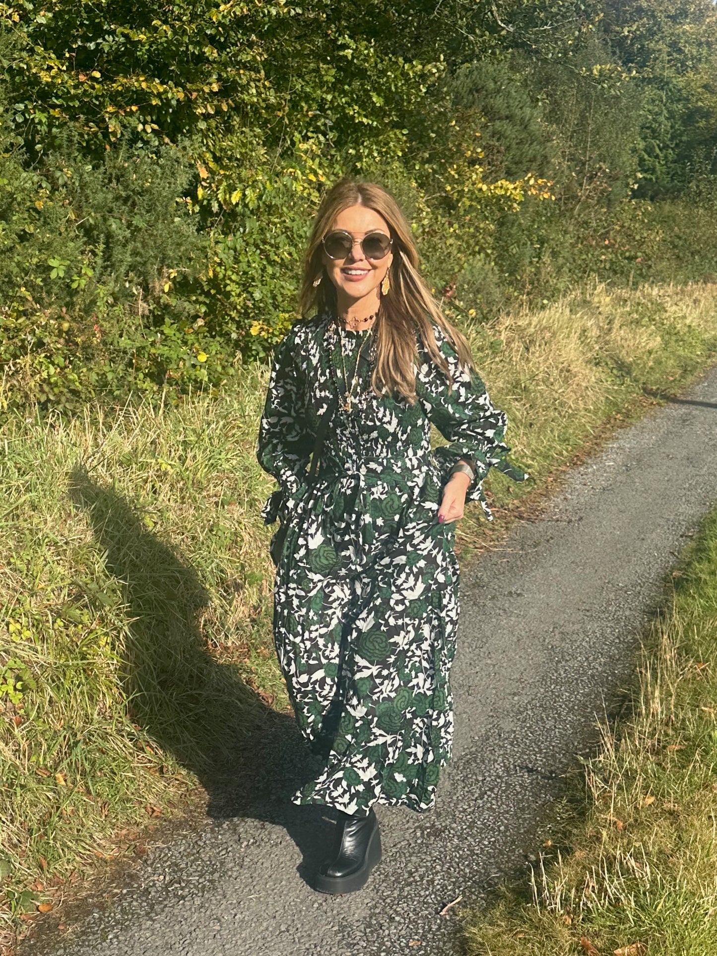 'GRÁ' DRESS IN EVERGREEN (FULLY LINED)