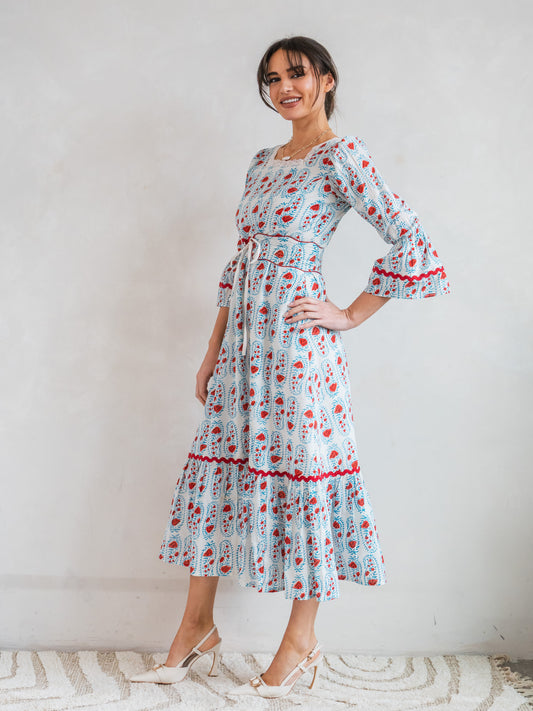 'PORTRAIT' DRESS IN ANTIQUE ROSE