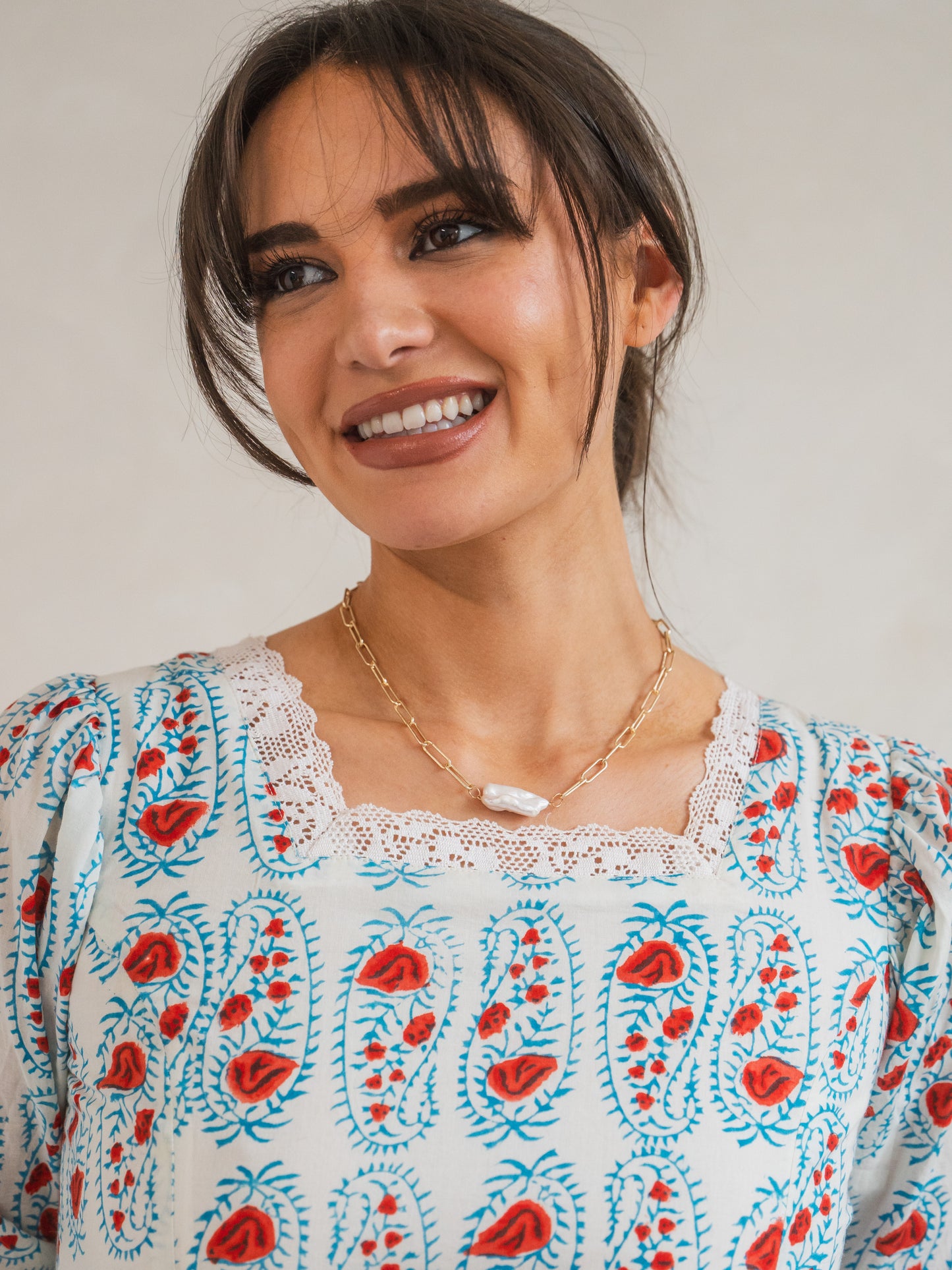 'PORTRAIT' DRESS IN ANTIQUE ROSE