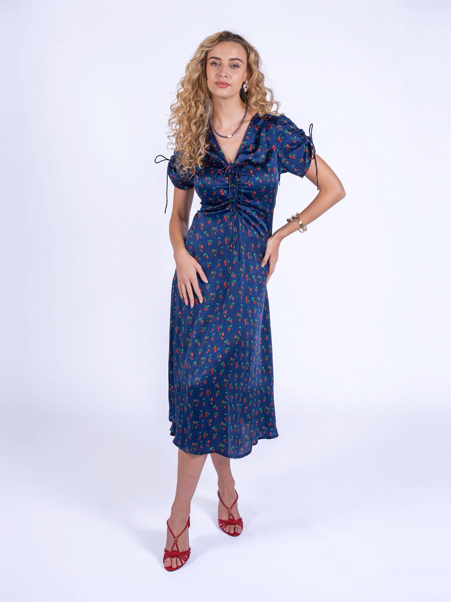 'BABINGTON' DRESS IN NAVY STRAWBERRY