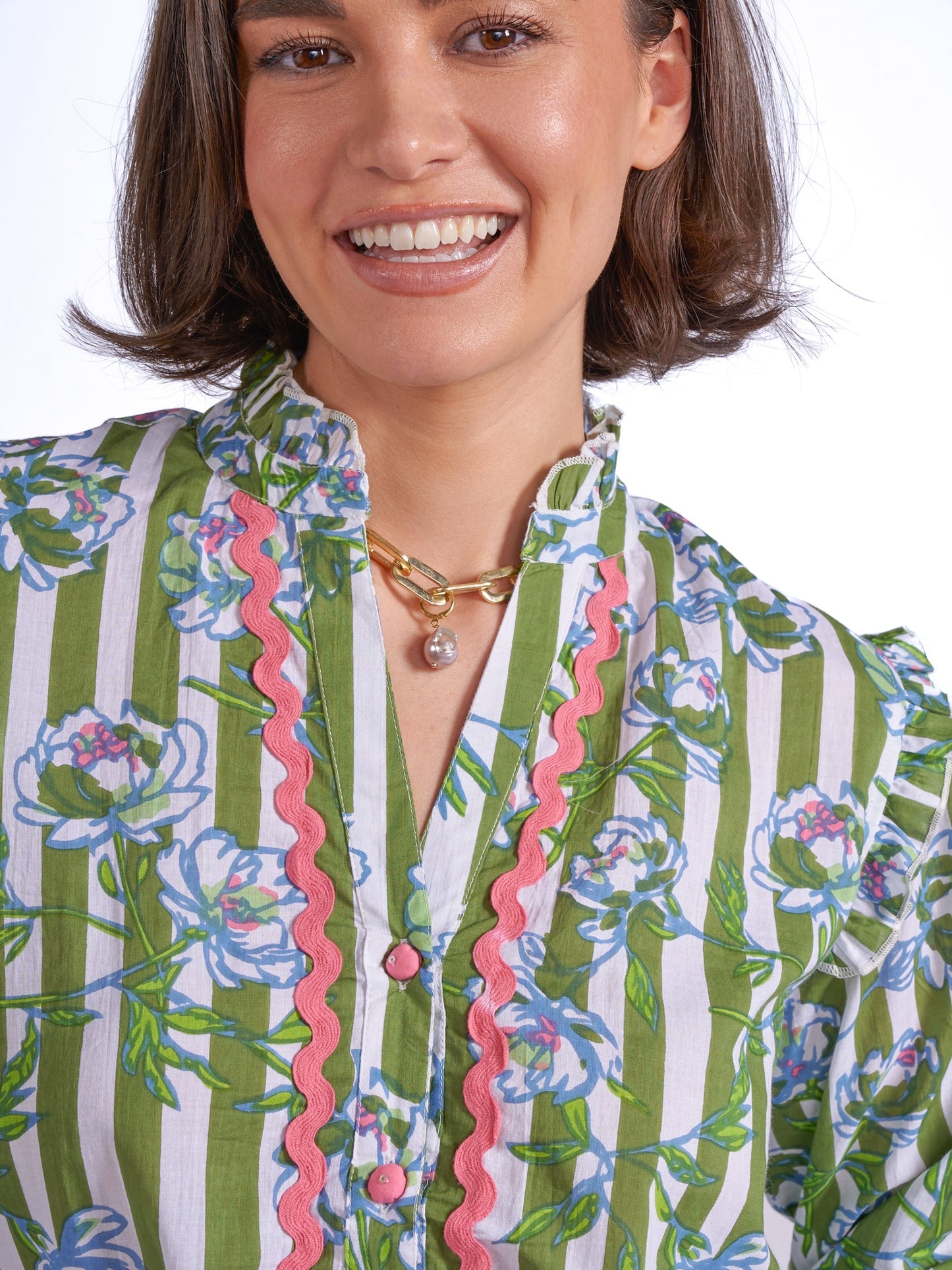 'BEO' BLOUSE IN APPLE BLOSSOM