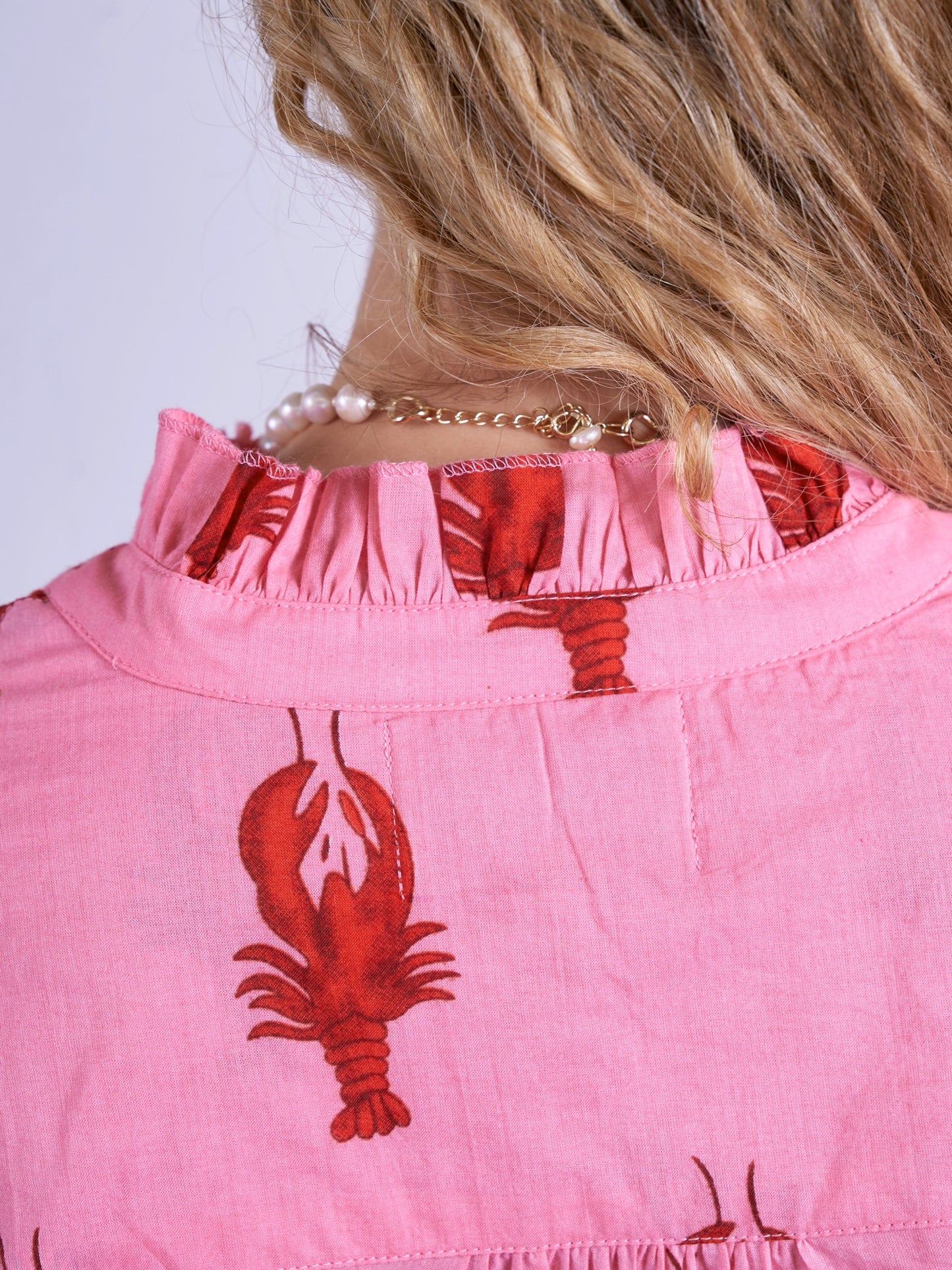 'BEO' BLOUSE IN LONE LOBSTER