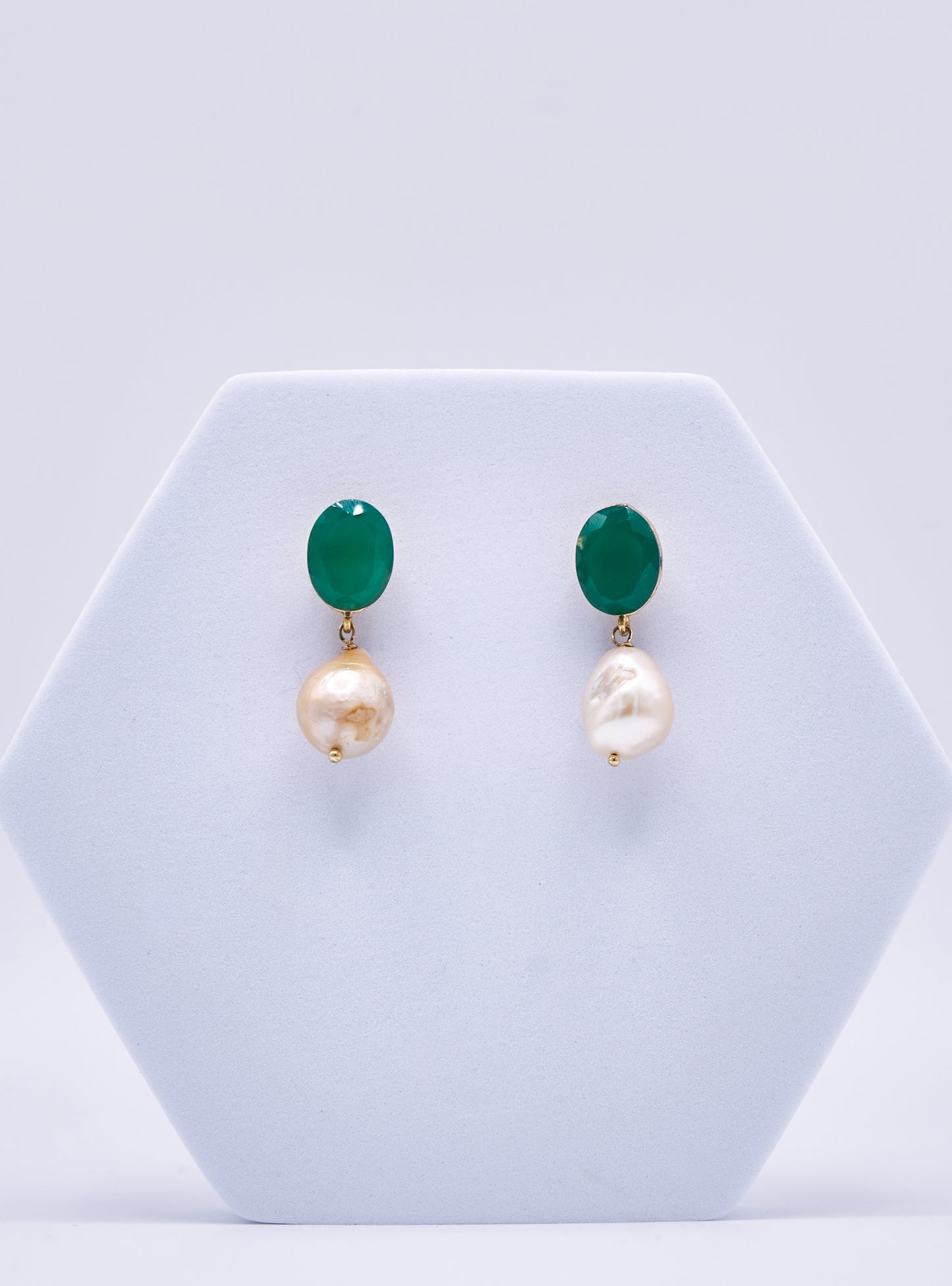 EMERALD BAROQUE EARRINGS