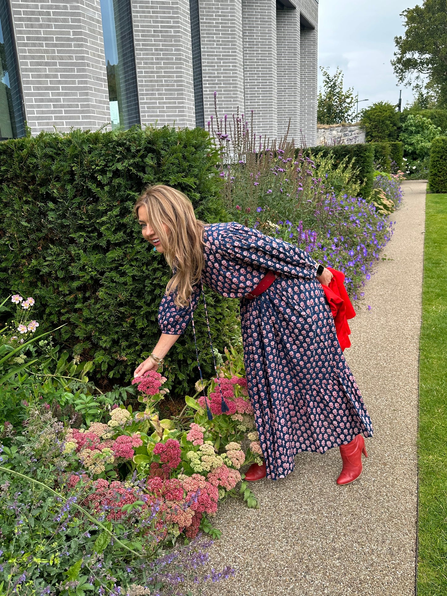 ‘ROISIN’ DRESS RED DAISY (LINED)