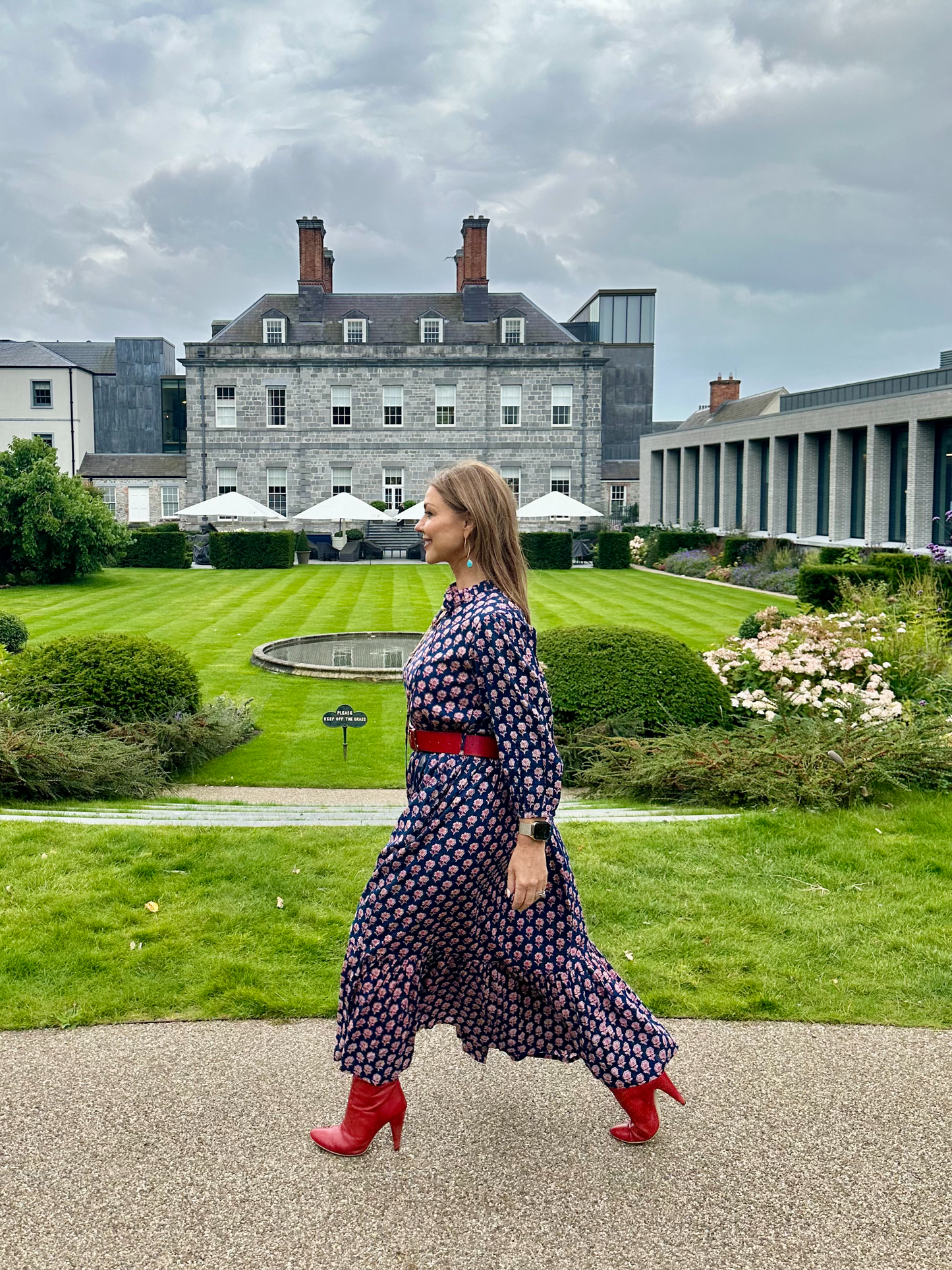 ‘ROISIN’ DRESS RED DAISY (LINED)