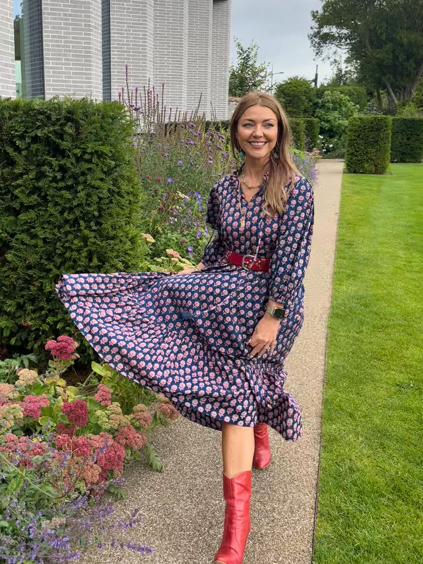 ‘ROISIN’ DRESS RED DAISY (LINED)