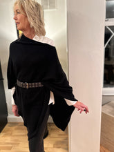 Load image into Gallery viewer, ‘PONCHO’ CASHMERE JET
