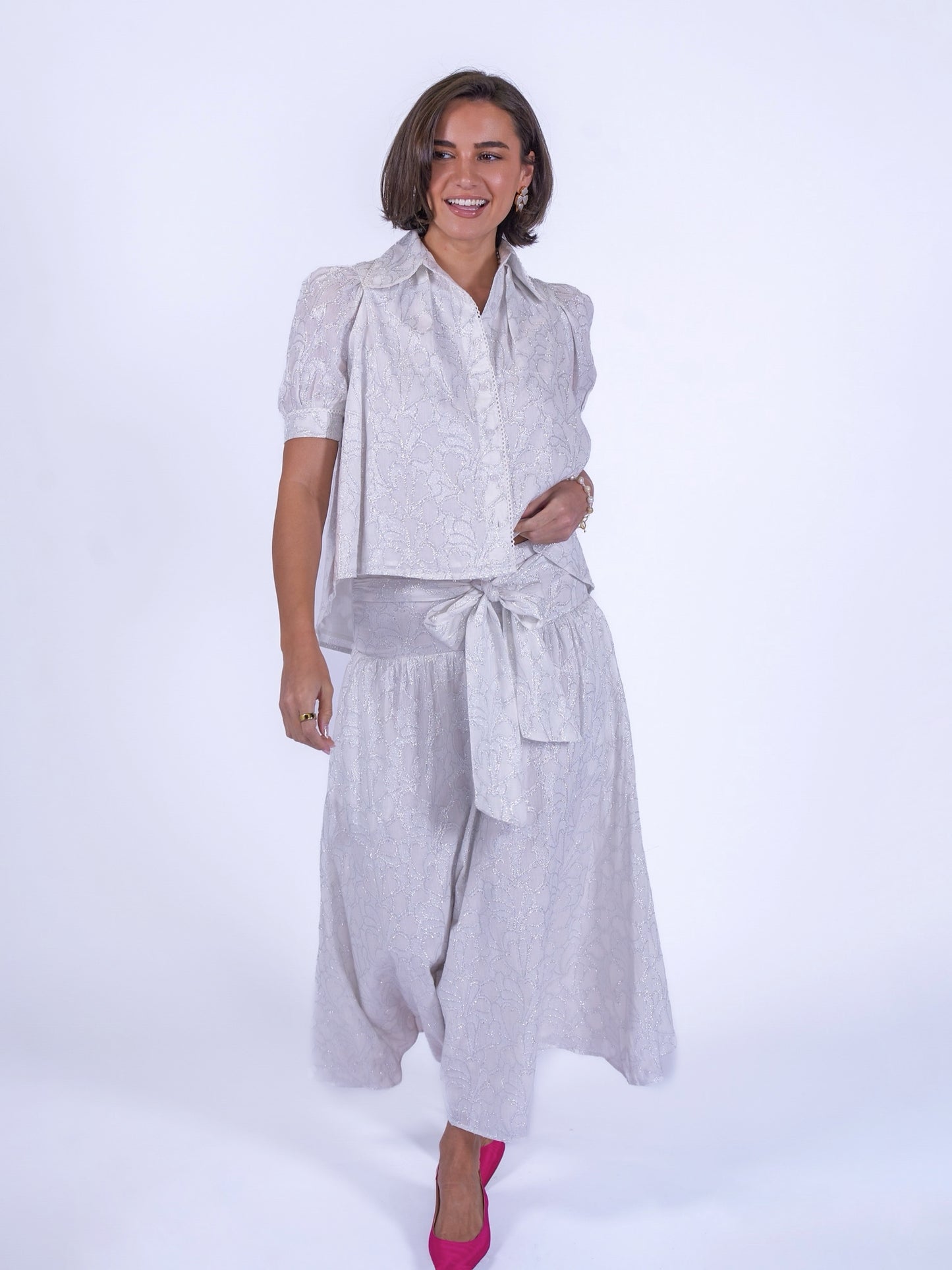 'PADDINGTON' BLOUSE IN WHITE & SILVER LUREX