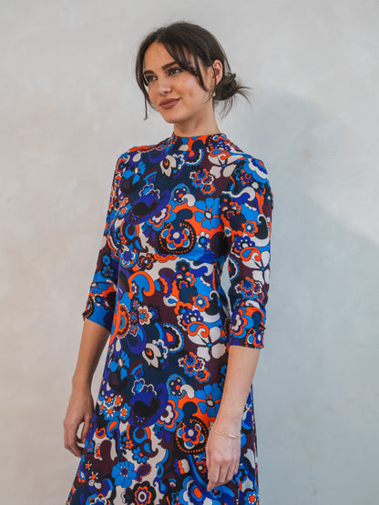 'STEVIE' DRESS IN RETRO FLOWER (EcoVero)