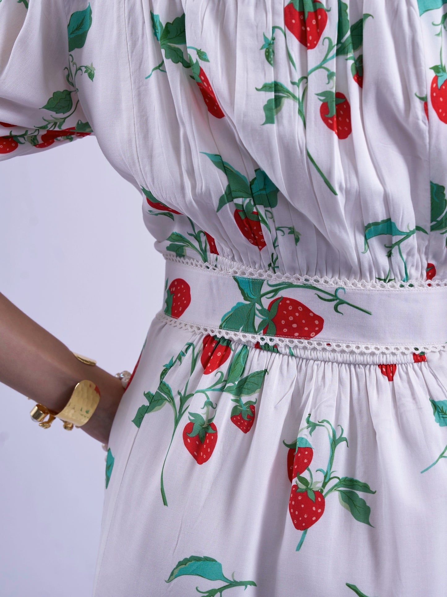 'SYDNEY' DRESS IN STRAWBERRY