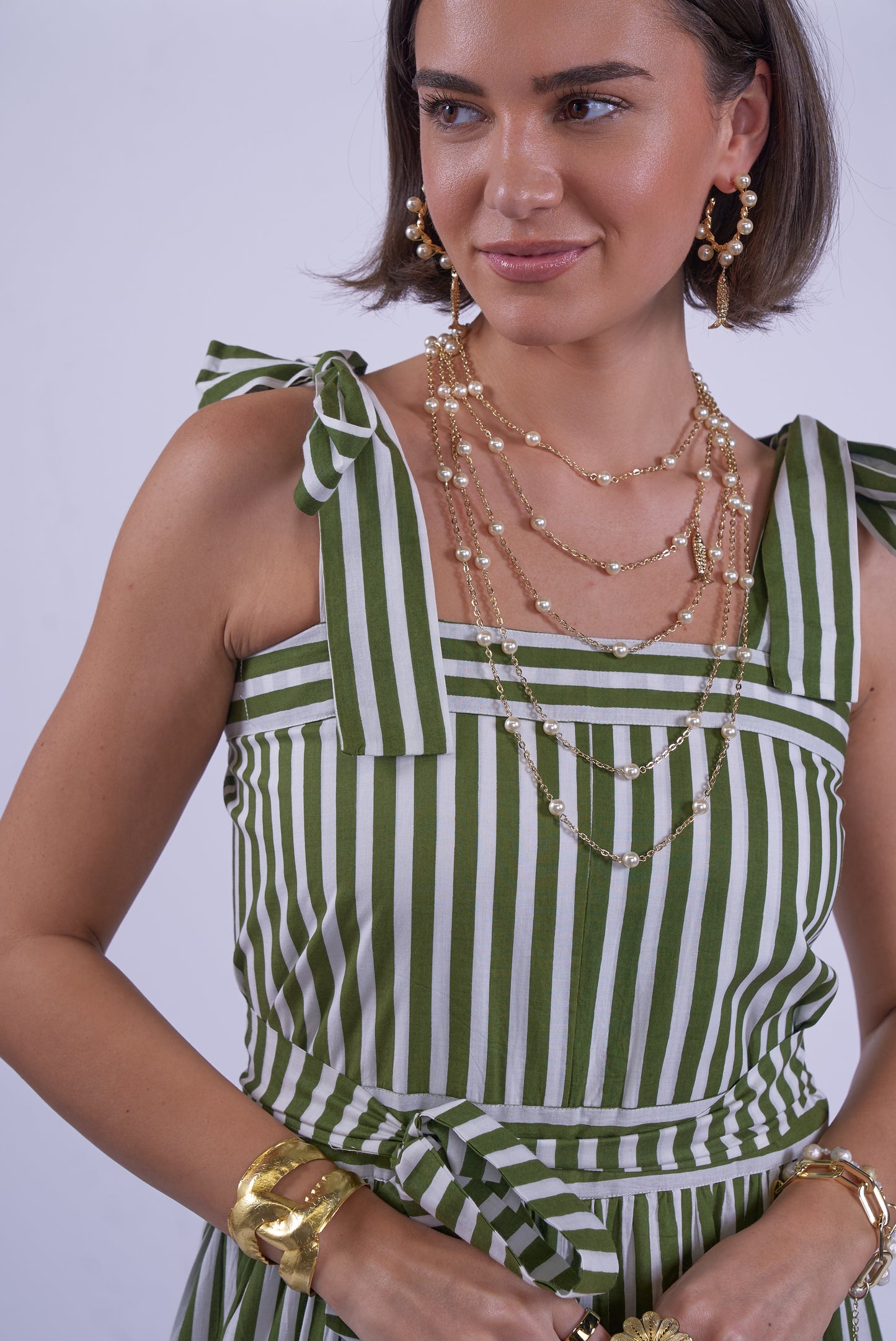 MULTI ROW SHELL PEARL NECKLACE