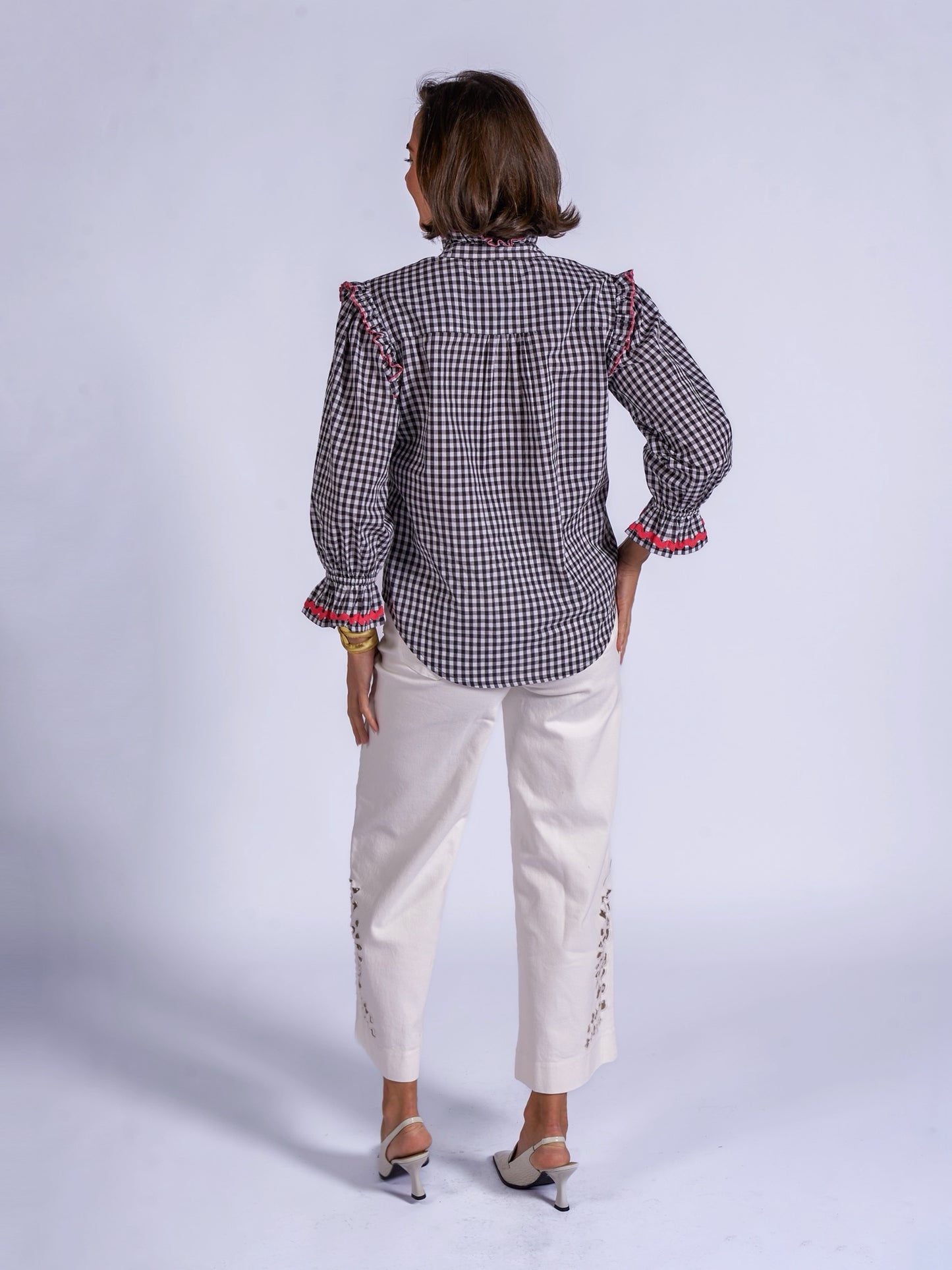 'BEO' BLOUSE IN BLACK GINGHAM