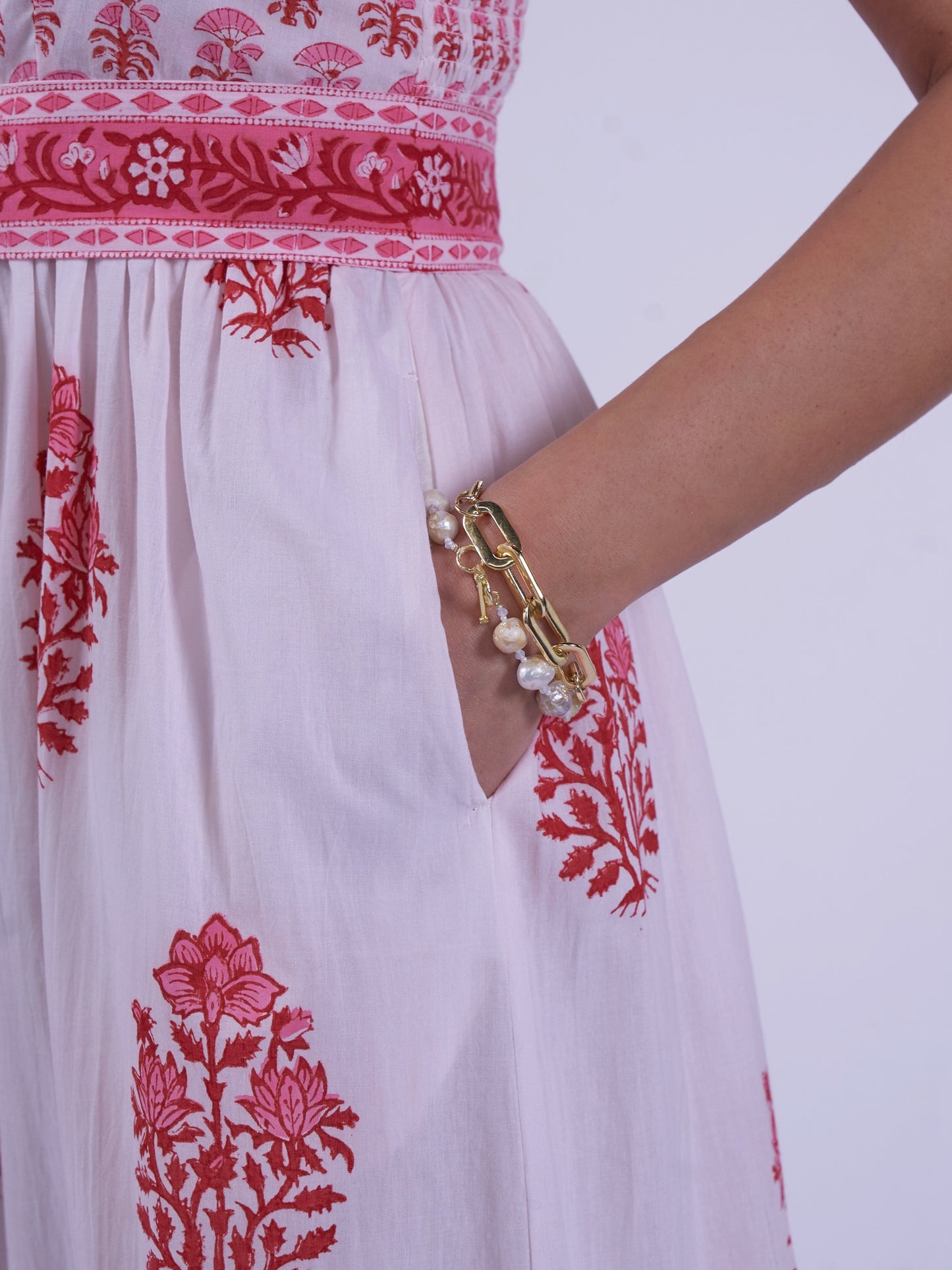 'SHORE' DRESS IN BEACH ROSE NEW